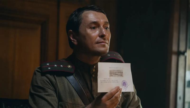 Фильм «Август» с Сергеем Безруковым стал миллиардером