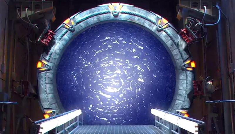 Amazon запускает в производство новый сериал "Звездные врата"